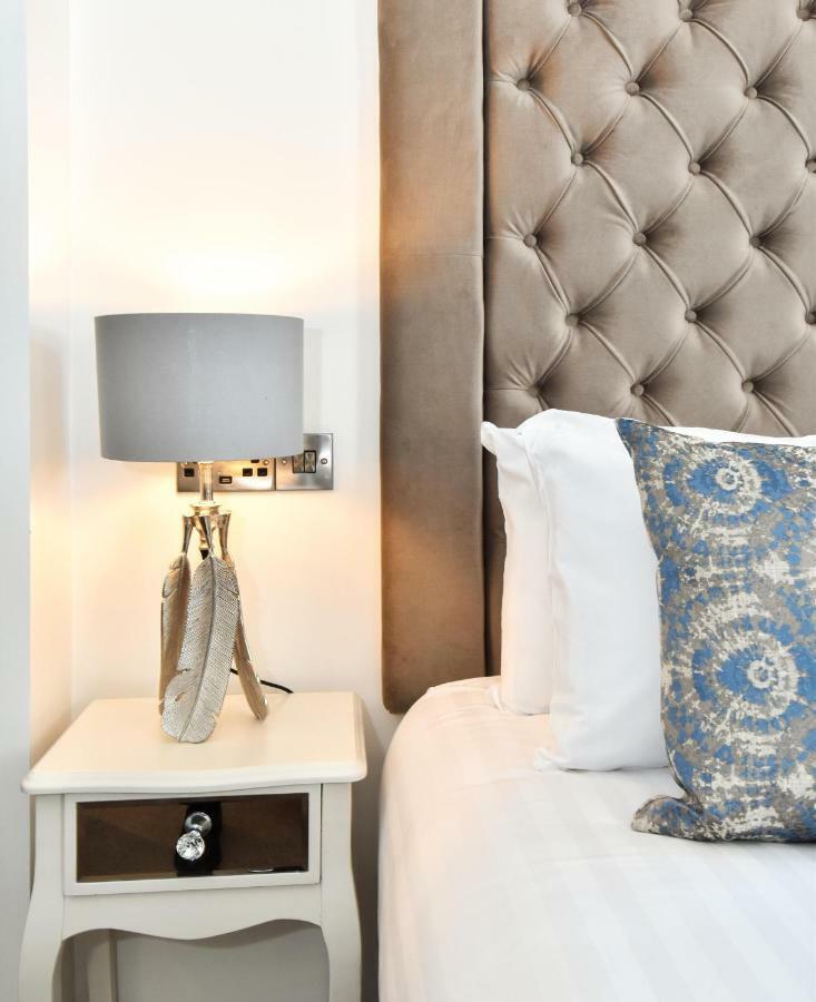 גלוואיי The Lane - Boutique Residence מראה חיצוני תמונה